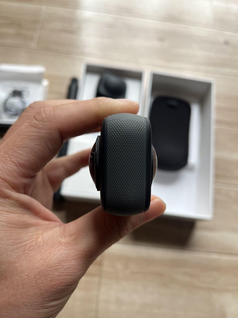 Insta360 X3