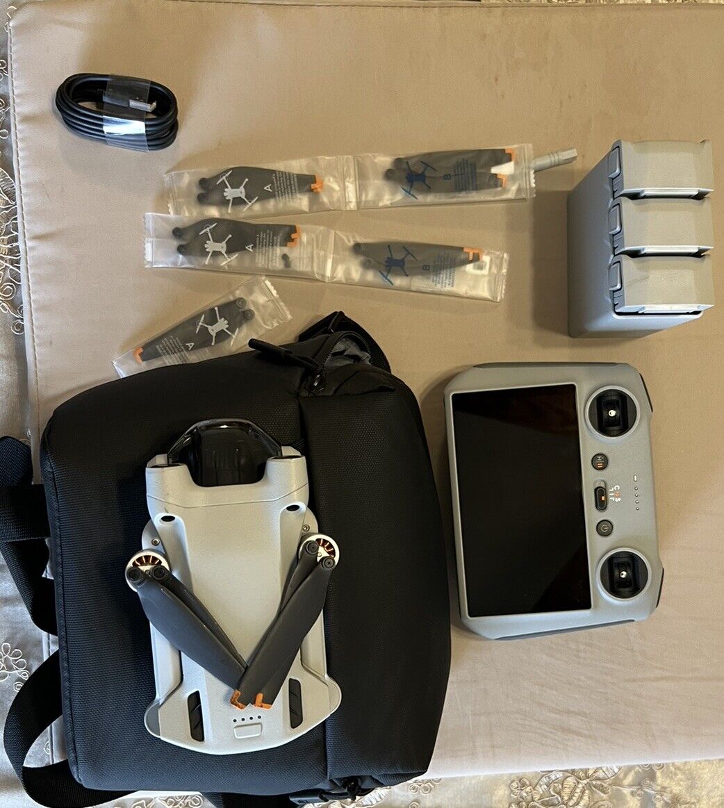 DJI Mini 3 Pro + Smart controller